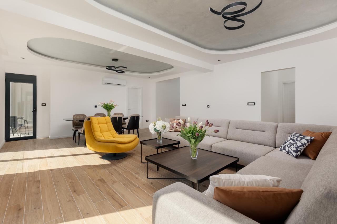 Berge Apartments Kotor Eksteriør billede