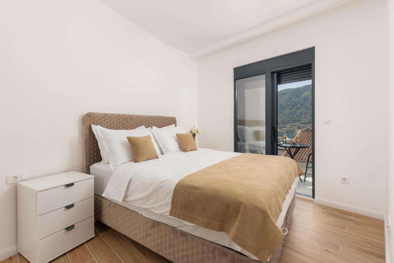 Berge Apartments Kotor Eksteriør billede