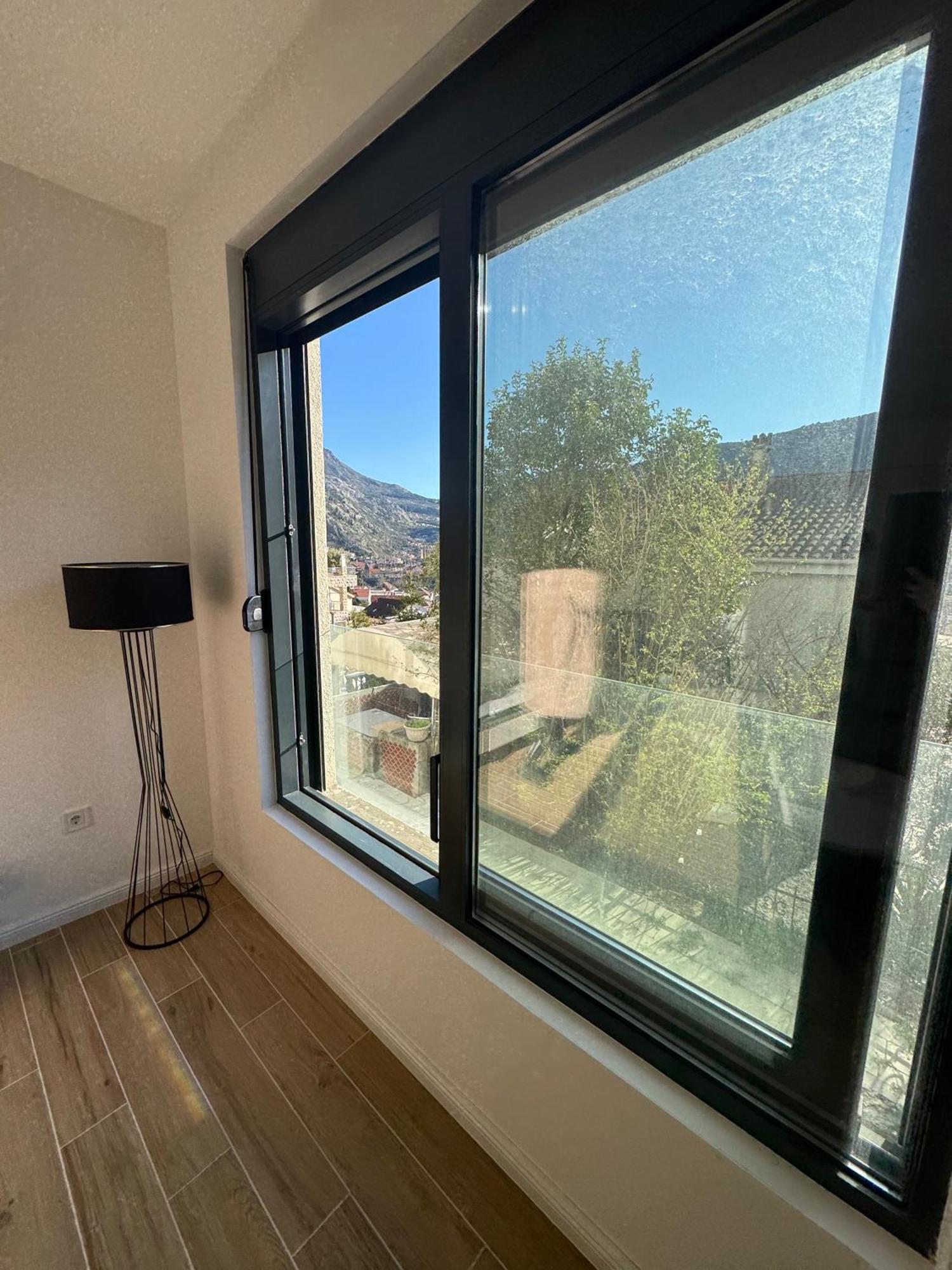 Berge Apartments Kotor Eksteriør billede