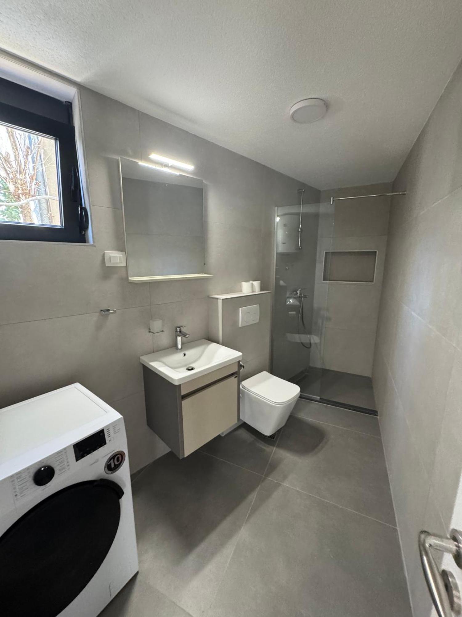 Berge Apartments Kotor Eksteriør billede